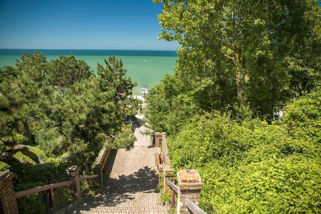 L'Evasion Marine A La Plage 2P Houlgate Exterior foto